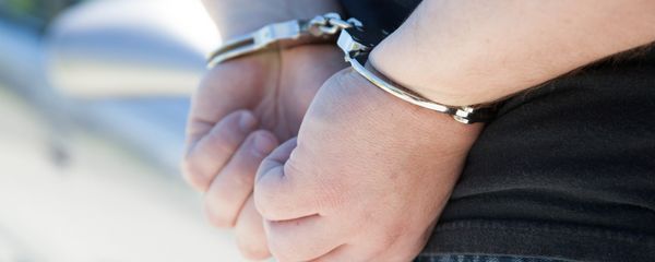 Арестованный в наручниках - Sputnik Արմենիա