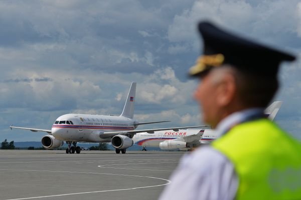 Прилёт в Уфу Президента Республики Армения Сержа Саргсяна Прилёт в Уфу Президента Республики Армения Сержа Саргсяна - Sputnik Армения