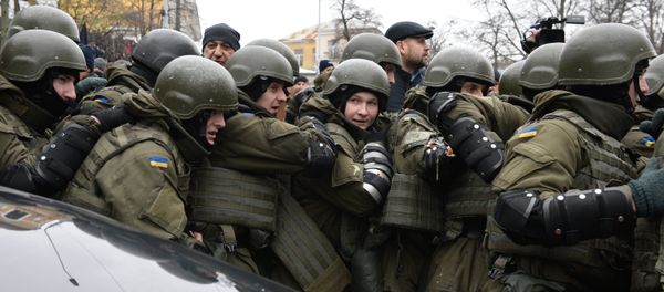 Сотрудники правоохранительных органов Украины. Архивное фото - Sputnik Армения