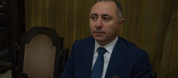 Министр энергетических инфраструктур и природных ресурсов Армении Артур Григорян на заседании правительства (17 мая 2018). Еревaн - Sputnik Արմենիա