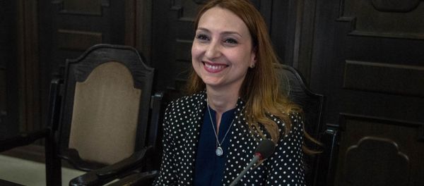 Министр культуры Армении Лилит Макунц на заседании правительства (17 мая 2018). Еревaн - Sputnik Армения