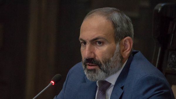 Премьер-министр Армении Никол Пашинян на заседании правительства (17 мая 2018). Еревaн - Sputnik Армения