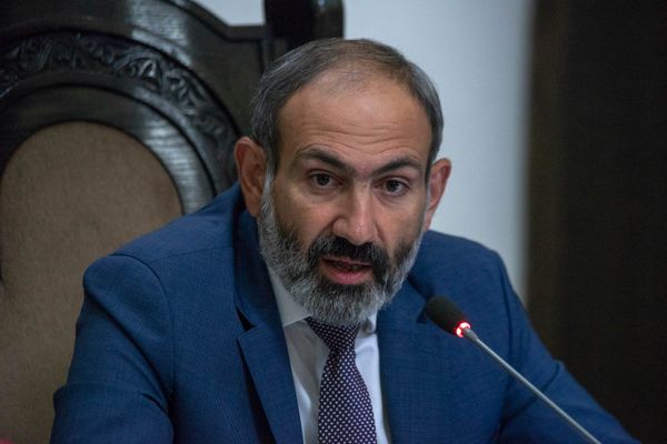 Премьер-министр Армении Никол Пашинян на заседании правительства (17 мая 2018). Еревaн Премьер-министр Армении Никол Пашинян на заседании правительства (17 мая 2018). Еревaн - Sputnik Արմենիա