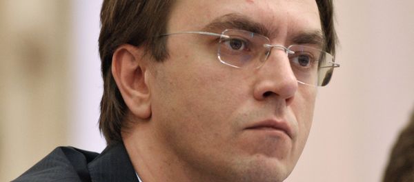 Министр инфраструктуры Украины Владимир Омелян на заседании Кабинета министров Украины в Киеве. Министр инфраструктуры Украины Владимир Омелян на заседании Кабинета министров Украины в Киеве. - Sputnik Армения