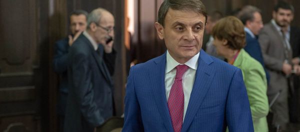 Начальник полиции Валерий Осипян на заседании правительства Армении (24 мая 2018). Еревaн Начальник полиции Валерий Осипян на заседании правительства Армении (24 мая 2018). Еревaн - Sputnik Армения