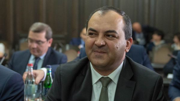 Արթուր Դավթյան - Sputnik Արմենիա