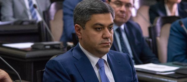 Директор СНБ Артур Ванецян на заседании правительства Армении (24 мая 2018). Еревaн - Sputnik Армения