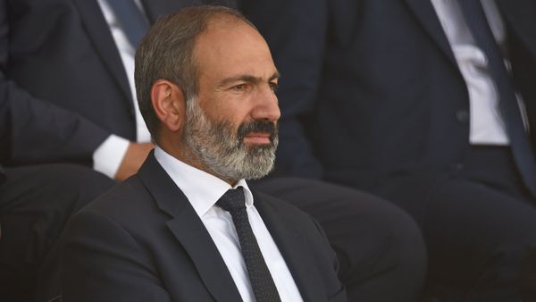 Премьер-министр Армении Никол Пашинян на праздовании 100-летия провозглашения Первой Республики и Победы в Сардарапатском сражении (28 мая 2018). Сардарапат - Sputnik Армения