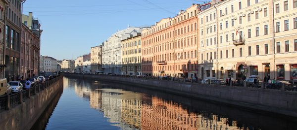 Невский проспект: Набережная реки Мойки со стороны Невского проспекта. Санкт-Петербург - Sputnik Արմենիա