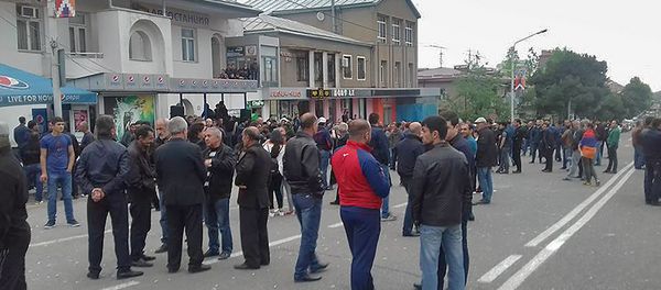 Акции протеста в Карабахе (3 июня 2018). Степанакерт - Sputnik Армения