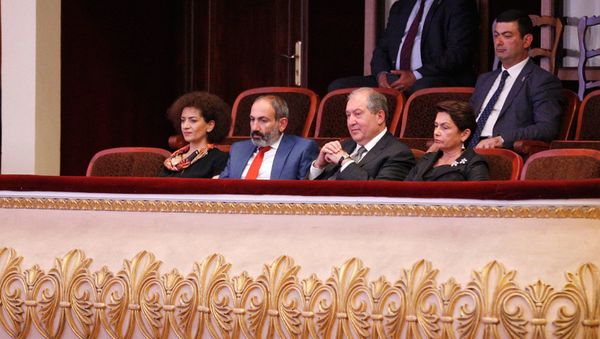 Открытие 14-го международного конкурса имени Арама Хачатуряна (6 июня 2018). Еревaн - Sputnik Армения
