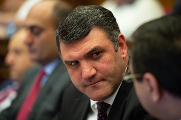 Громкие уголовные дела в Армении: кто оказался под следствием в 2019 году Громкие уголовные дела в Армении: кто оказался под следствием в 2019 году - Sputnik Армения