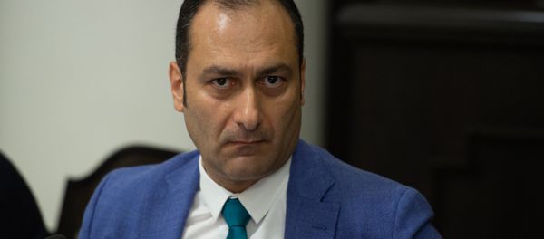 Министр юстиции Армении Артак Зейналян на заседании правительства (8 июня 2018). Еревaн - Sputnik Армения