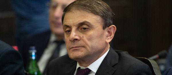 Начальник полиции Армении Валерий Осипян на заседании правительства (8 июня 2018). Еревaн - Sputnik Армения