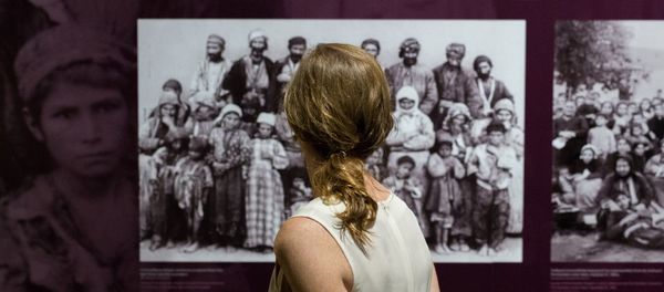 Визит бывшей поспред США при ООН Саманты Пауэр в мемориальный комплекс Цициернакаберд и музей-институт Геноцида армян (8 июня 2018). Еревaн - Sputnik Արմենիա