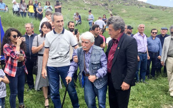 «Հեղնար Աղբյուր» ֆիլմի հայտնի աղբյուրի բացումը - Sputnik Արմենիա