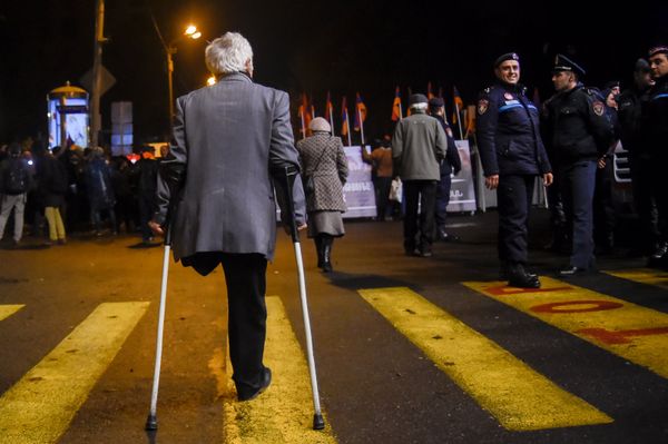 Митинг и шествие оппозиционного фронта «Новая Армения» в Ереване - Sputnik Армения