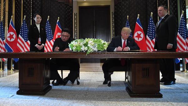 Встреча лидеров США Дональда Трампа и Северной Кореи Ким Чен Ына (12 июня 2018). Отель Capella, остров Сентоза, Сингапур - Sputnik Армения