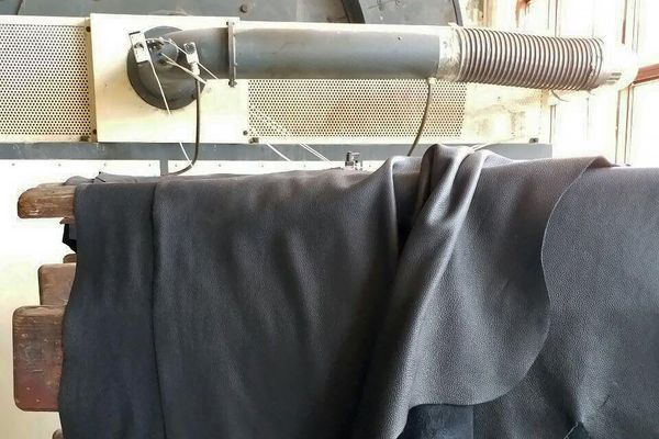 Кожевенный завод Arleder в Еревaне - Sputnik Армения