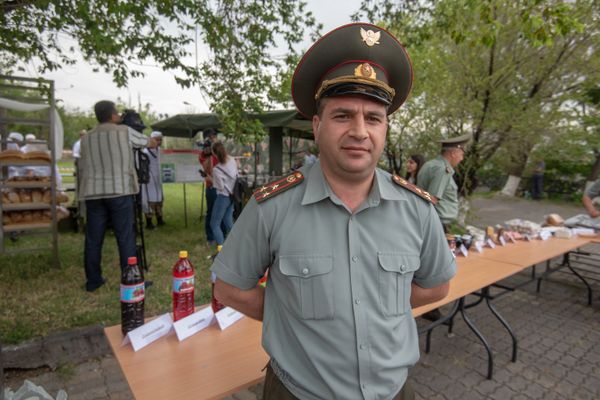 Начальник отдела планирования и обеспечения продовольствием Продовольственного управления тыла ВС Армении полковник Ара Маркарян - Sputnik Армения