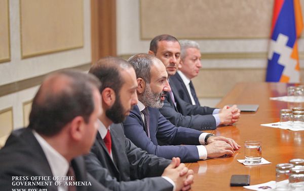 Նիկոլ Փաշինյանի ու Բակո Սահակյանի հանդիպումը - Sputnik Արմենիա