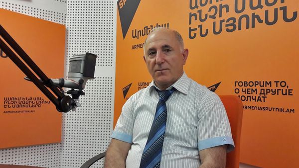 Левон Степанян - Sputnik Արմենիա