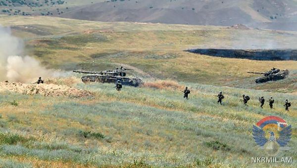 Ворнные учения в Карабахе - Sputnik Արմենիա