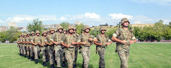 Военнослужащие армянской армии - Sputnik Արմենիա