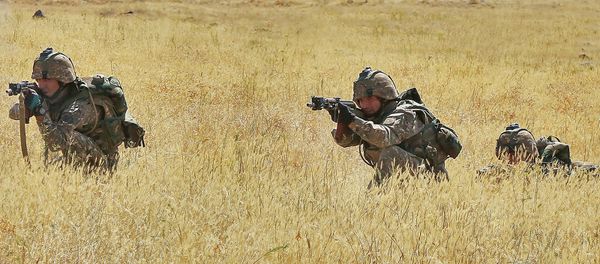Военнослужащие армянской армии Военнослужащие армянской армии - Sputnik Армения
