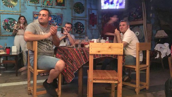 Болельщики в Sputnik Fan Zone - Sputnik Армения