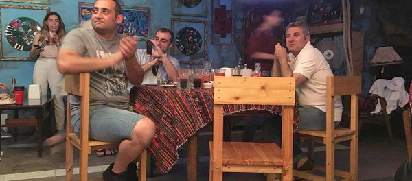 Болельщики в Sputnik Fan Zone - Sputnik Արմենիա