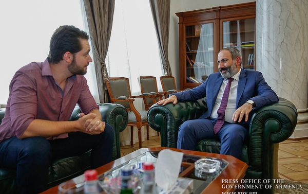 Նիկոլ Փաշինյանն ընդունել է Ալեքսիսի Օհանյանին - Sputnik Արմենիա