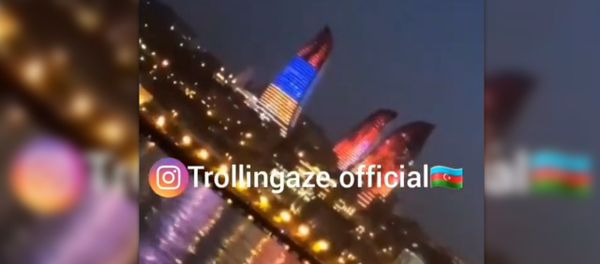 Армянский триколор в сердце обесточенного Баку Армянский триколор в сердце обесточенного Баку - Sputnik Армения