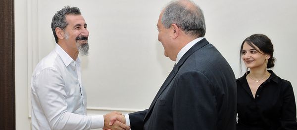 Президент Армении Армен Саркисян принял Сержа Танкяна и Карин Ованнисян (5 июля 2018). Еревaн - Sputnik Արմենիա