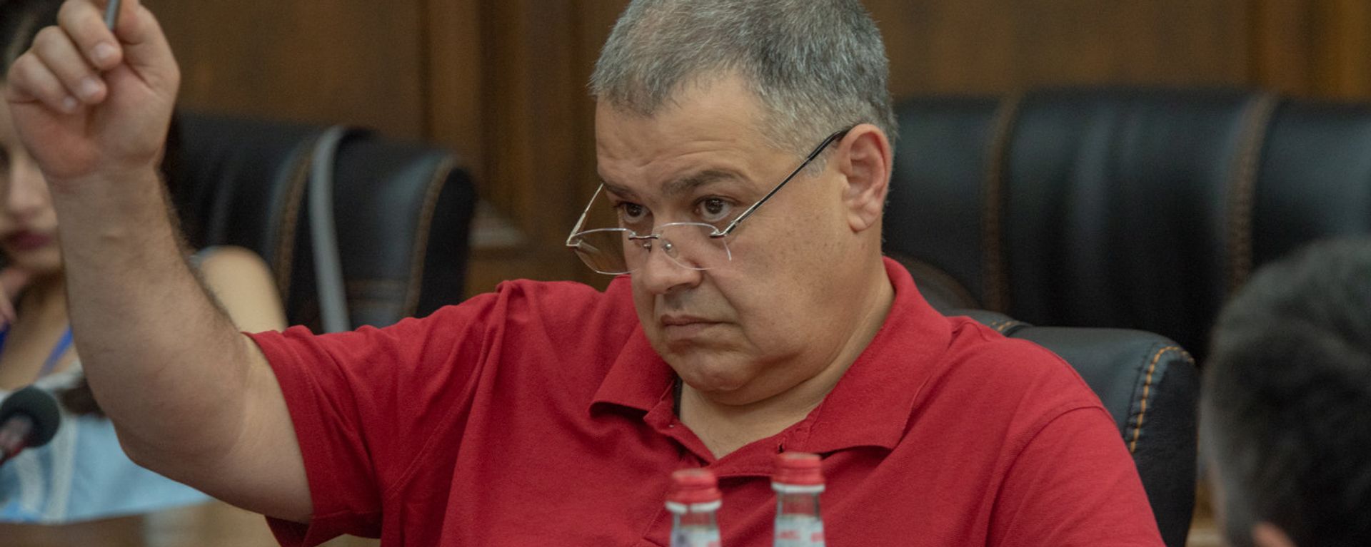 Давид Арутюнян во время обсуждения по избирательному кодексу в Парламенте (5 июля 2018). Еревaн Давид Арутюнян во время обсуждения по избирательному кодексу в Парламенте (5 июля 2018). Еревaн - Sputnik Արմենիա, 1920, 11.07.2021