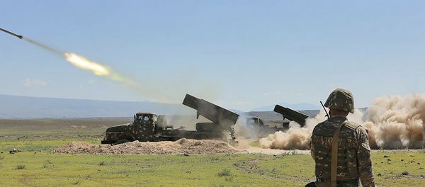 Военные учения армянской армии Военные учения армянской армии - Sputnik Армения