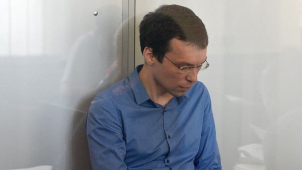 Журналист Василий Муравицкий, обвиняемый в государственной измене, на заседании Королёвского районного суда в Житомире. - Sputnik Армения
