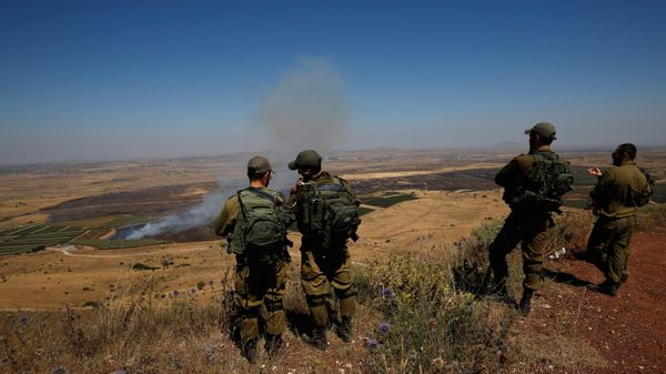 Израильские солдаты на военной базе в аннексированных Израилем сирийских Голанских высотах (7 июля 2018). - Sputnik Армения