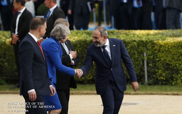 Փաշինյանը մասնակցել է ՆԱՏՕ-ի գործընկեր պետությունների ղեկավարների ընթրիքին - Sputnik Արմենիա