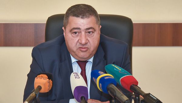 Брифинг председателя центральной военно-медицинской комиссии Саака Оганяна (12 июля 2018). Еревaн - Sputnik Армения
