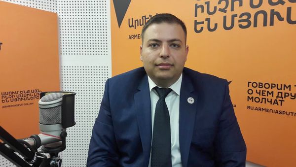 Ншан Хачатрян - Sputnik Արմենիա
