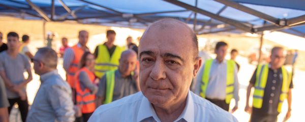 Мэр Гюмри Самвел Баласанян на презентации строительных работ автотрассы Север-Юг (18 июля 2018). Арагацотн - Sputnik Արմենիա
