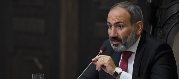 Пресс-конференция премьер-министра Армении Никола Пашиняна (20 июля 2018). Еревaн Пресс-конференция премьер-министра Армении Никола Пашиняна (20 июля 2018). Еревaн - Sputnik Արմենիա