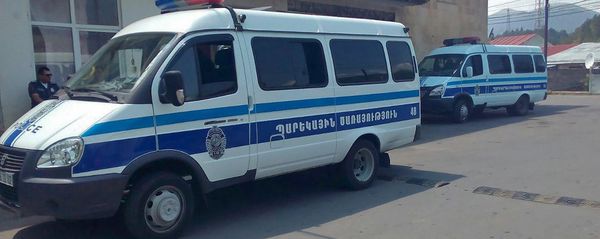 Полицейские автомобили в Дилижане - Sputnik Армения