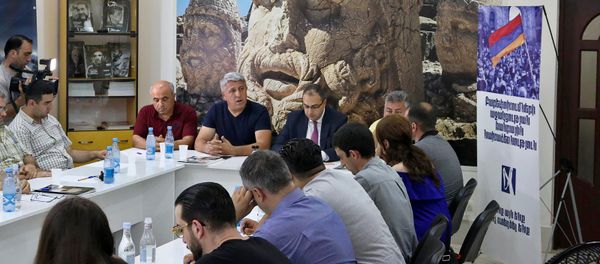 Встреча-обсуждение по теме Нахичеван: потери и возможности - Sputnik Արմենիա