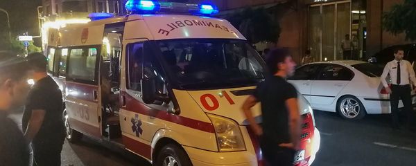 Карета скорой помощи на месте ДТП (26 июля 2018). Еревaн - Sputnik Արմենիա