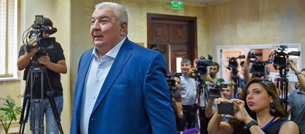 Юрий Хачатуров в здании специальной следственной службы Армении (26 июля 2018). Еревaн Юрий Хачатуров в здании специальной следственной службы Армении (26 июля 2018). Еревaн - Sputnik Армения