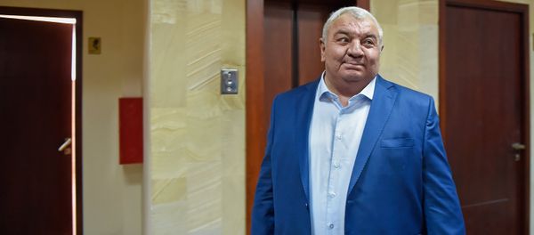 Юрий Хачатуров в здании специальной следственной службы Армении (26 июля 2018). Еревaн Юрий Хачатуров в здании специальной следственной службы Армении (26 июля 2018). Еревaн - Sputnik Армения