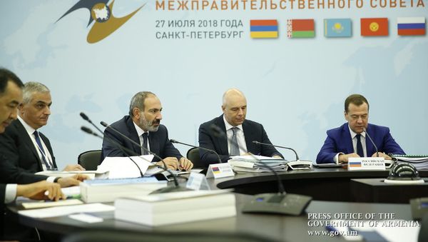Заседание Евразийского межправительственного совета глав правительства стран ЕАЭС (27 июля 2018). Санкт-Петербург Заседание Евразийского межправительственного совета глав правительства стран ЕАЭС (27 июля 2018). Санкт-Петербург - Sputnik Արմենիա
