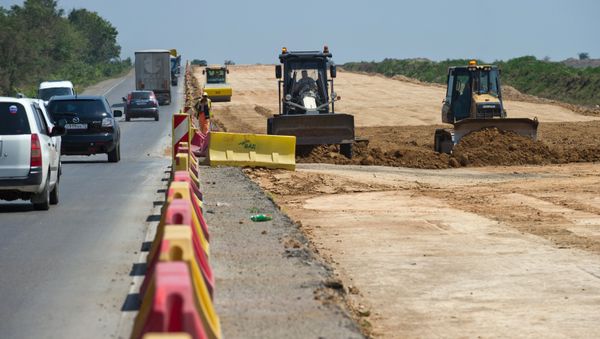 Строительство автомобильных подходов к мосту через Керченский пролив Строительство автомобильных подходов к мосту через Керченский пролив - Sputnik Արմենիա